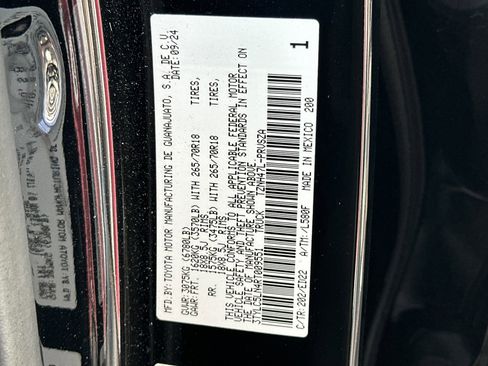 Used 2024 Toyota Tacoma TRD Pro image 28