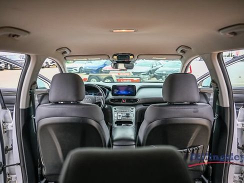 Used 2023 Hyundai Santa Fe SEL AWD/4WD image 16