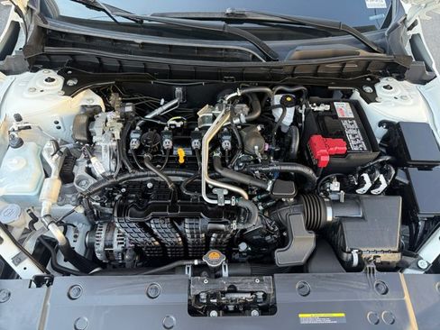 Used 2022 Nissan Altima 2.5 SV AWD/4WD image 18