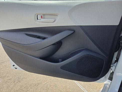 Used 2026 Toyota Corolla LE FWD image 24