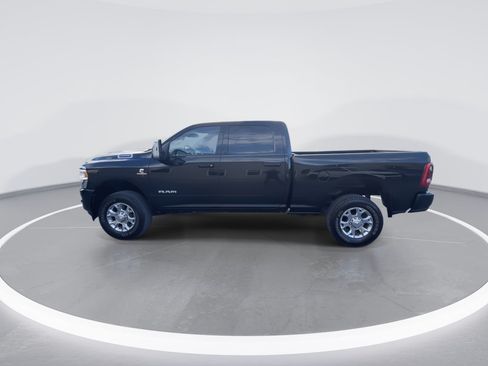Used 2024 RAM 2500 Laramie AWD/4WD image 11