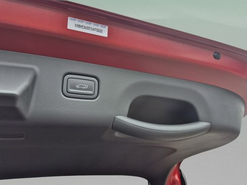 New 2026 Hyundai Kona Limited FWD image 10