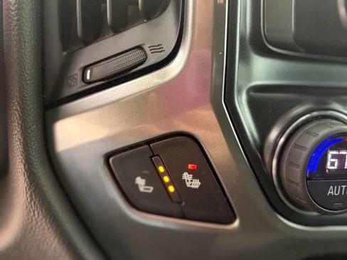 Used 2018 Chevrolet Silverado 1500 LT w/ True North Edition AWD/4WD image 16