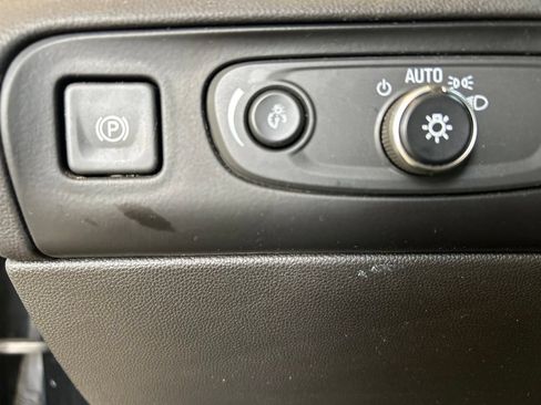 Used 2021 Buick Enclave Essence w/ LPO, Floor Liner Package FWD image 24