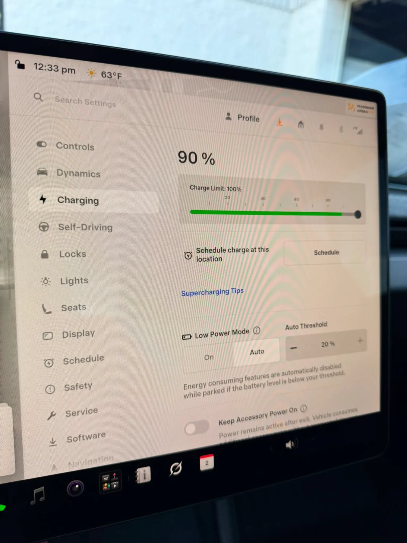 Used 2024 Tesla Model 3 Standard Range RWD image 29