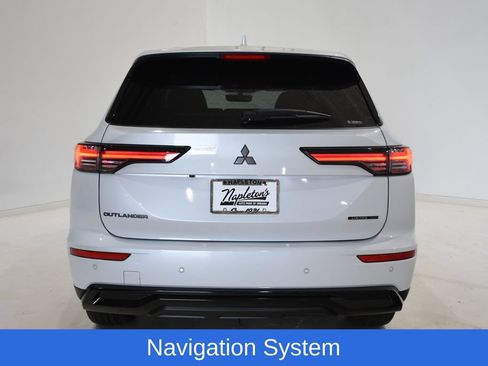 New 2026 Mitsubishi Outlander LE AWD/4WD image 5