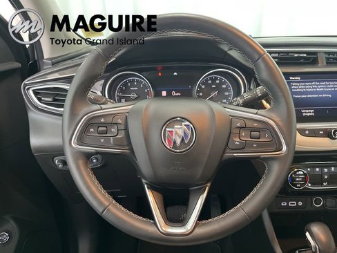 Used 2022 Buick Encore GX Select w/ Advanced Technology Package image 5