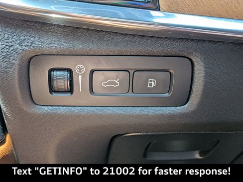 Used 2019 Volvo S90 T8 Inscription w/ Advanced Package image 31