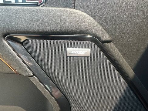 Used 2023 GMC Sierra 1500 AT4 w/ Technology Package AWD/4WD image 19