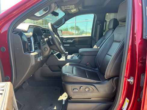 Used 2024 GMC Sierra 1500 Denali w/ Technology Package AWD/4WD image 13