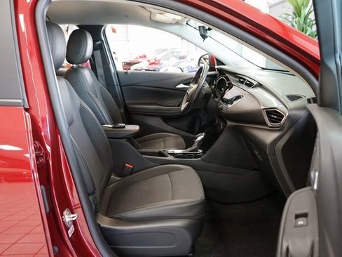 Used 2022 Buick Encore GX Select image 38