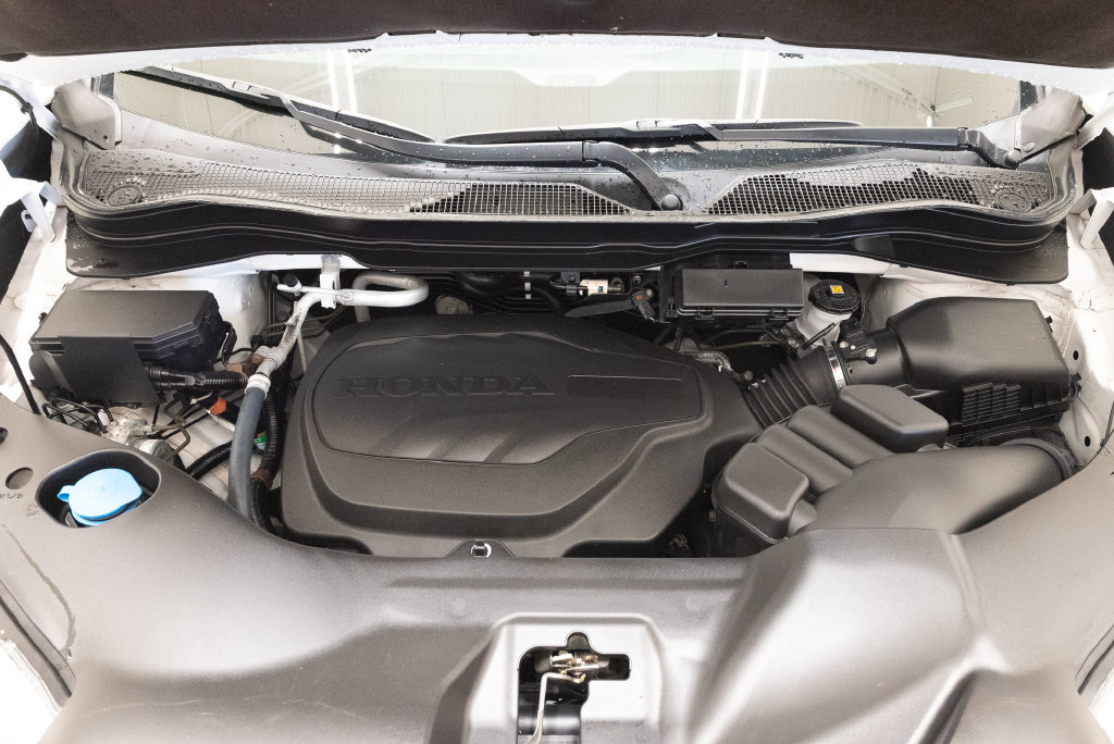 Used 2024 Honda Passport Black Edition image 6