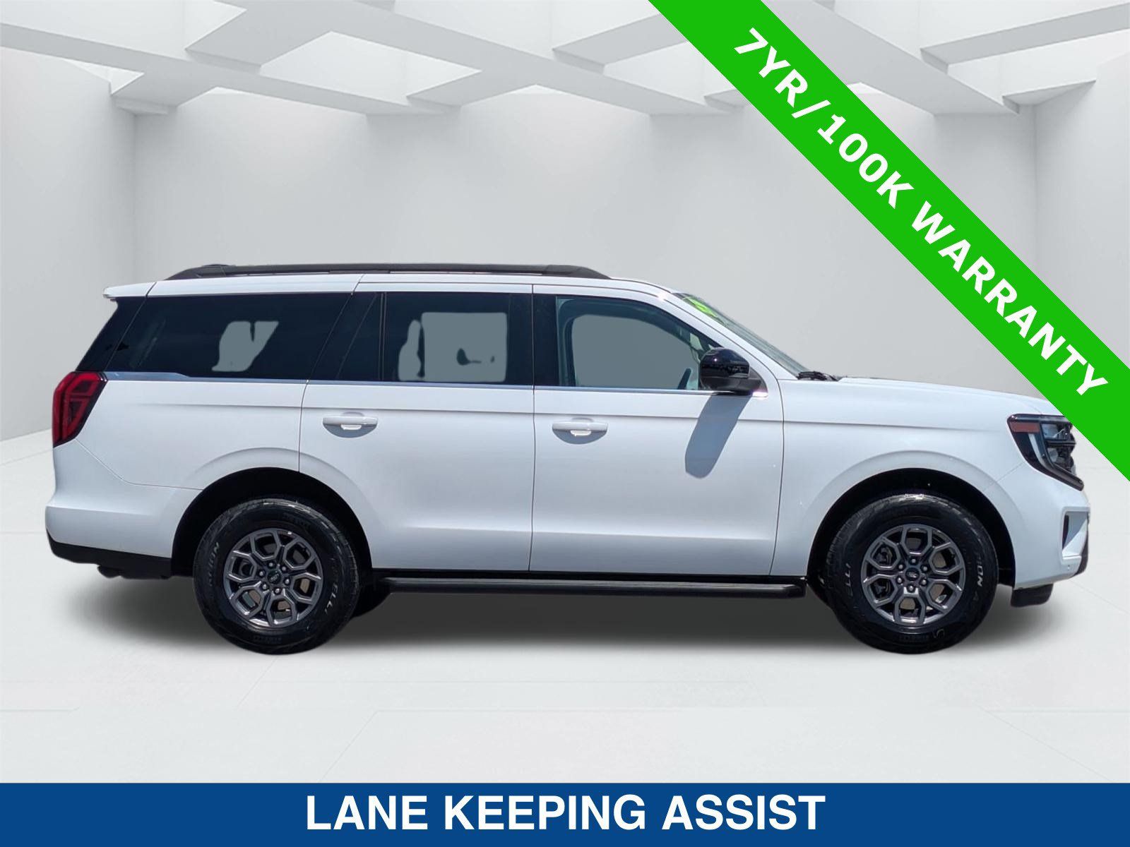 Certified 2025 Ford Expedition Active RWD image 4