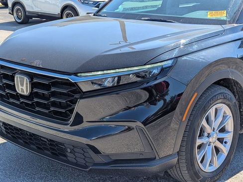 Used 2023 Honda CR-V EX-L image 6