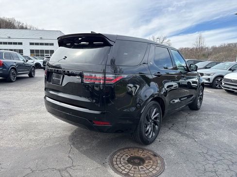 Used 2023 Land Rover Discovery S R-Dynamic image 5