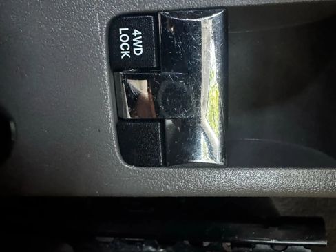 Used 2007 Jeep Patriot Sport image 21