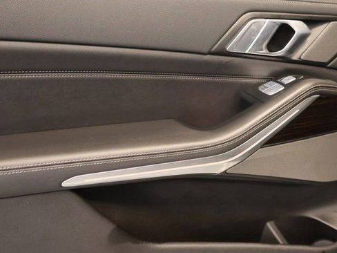 Used 2020 BMW X7 xDrive40i w/ Premium Package image 27