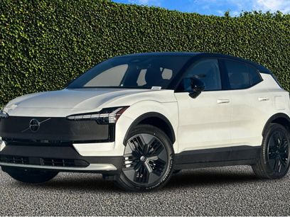New 2026 Volvo EX30 Cross Country Ultra w/ Protection Package Premier