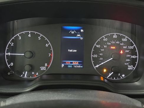 Used 2025 Toyota Corolla LE FWD image 18
