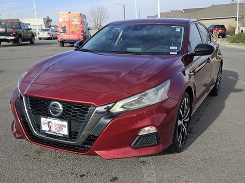 Used 2022 Nissan Altima 2.5 SR image 1