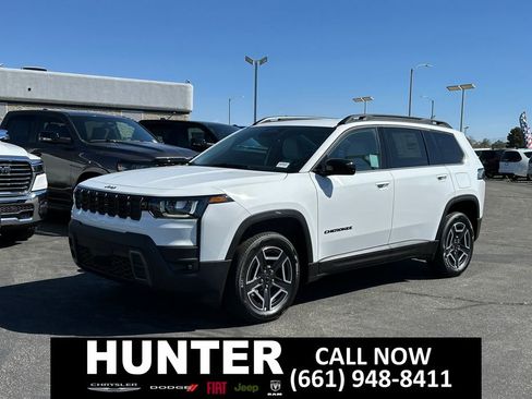 New 2026 Jeep Cherokee Laredo image 2