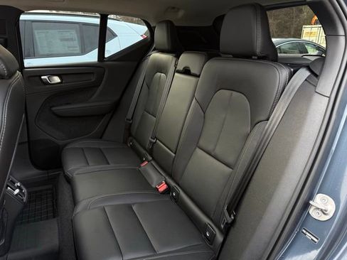 New 2026 Volvo XC40 B5 Core w/ Protection Package Premier AWD/4WD image 22