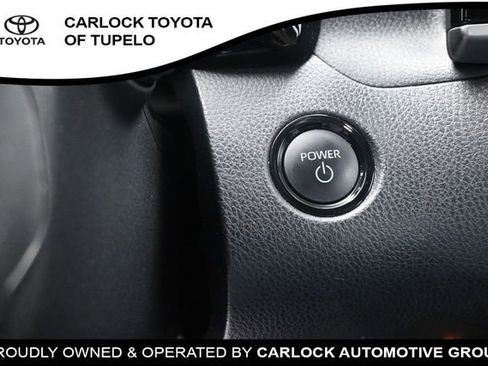 Used 2025 Toyota Camry SE FWD image 17