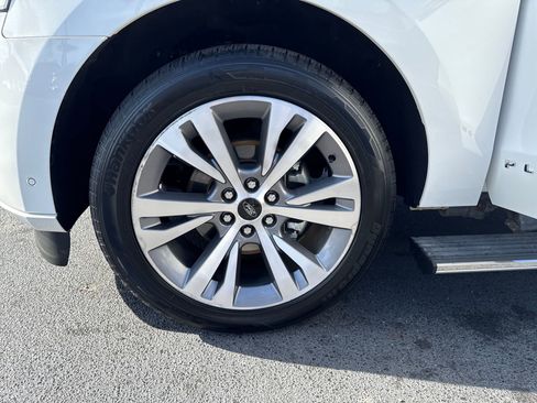 Certified 2020 Ford Expedition Platinum image 27