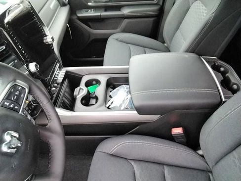 New 2026 RAM 1500 Big Horn AWD/4WD image 17