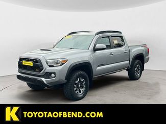 Used 2019 Toyota Tacoma TRD Off-Road AWD/4WD video 1