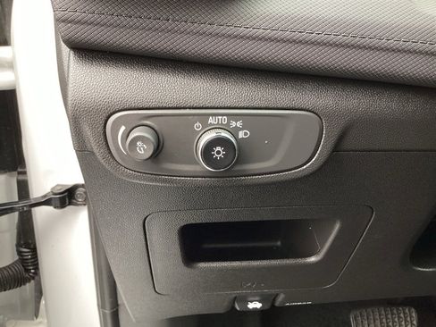 Used 2025 Chevrolet TrailBlazer LT image 25