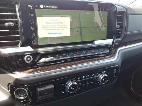 New 2026 GMC Sierra 2500 SLE AWD/4WD image 21