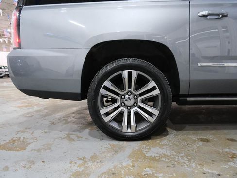 Used 2019 GMC Yukon XL Denali w/ Denali Ultimate Package image 14