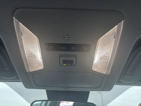 Certified 2022 Toyota RAV4 XLE image 35