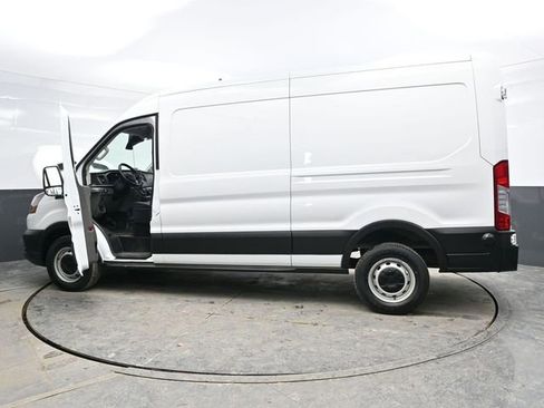 Used 2024 Ford Transit 250 148 Medium Roof image 37