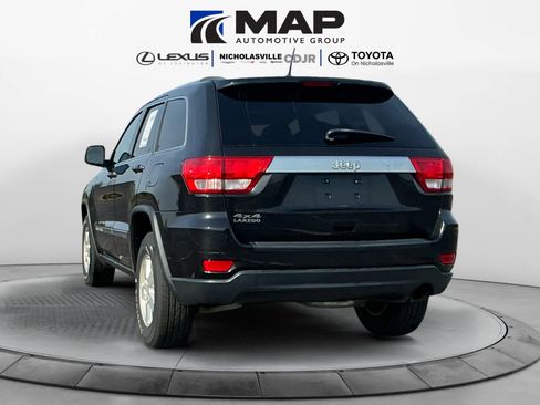 Used 2013 Jeep Grand Cherokee Laredo w/ Laredo E Group image 3