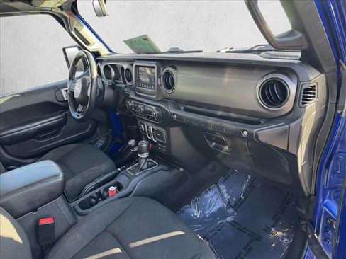 Used 2018 Jeep Wrangler Unlimited Sport S AWD/4WD image 30