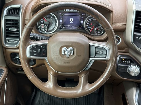 Used 2019 RAM 1500 Laramie image 17