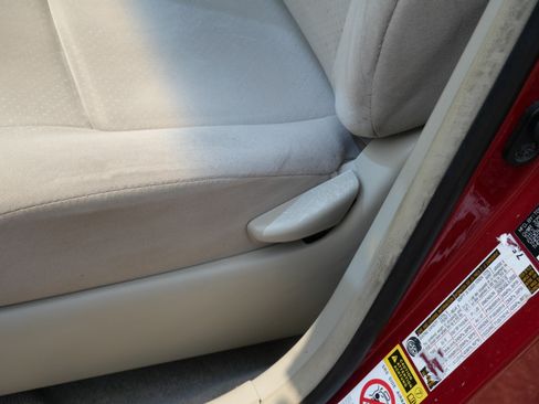 Used 2006 Toyota Prius FWD image 18