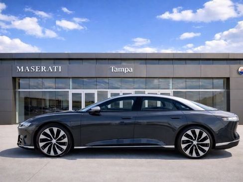 Used 2023 Lucid Air Grand Touring image 16