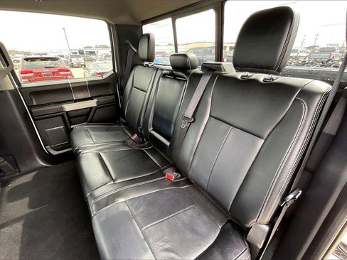 Certified 2020 Ford F250 Lariat w/ Lariat Value Package image 19