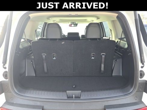 Used 2024 Hyundai Santa Fe XRT image 8