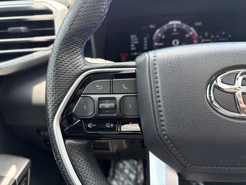 Used 2024 Toyota Sequoia Platinum AWD/4WD image 28