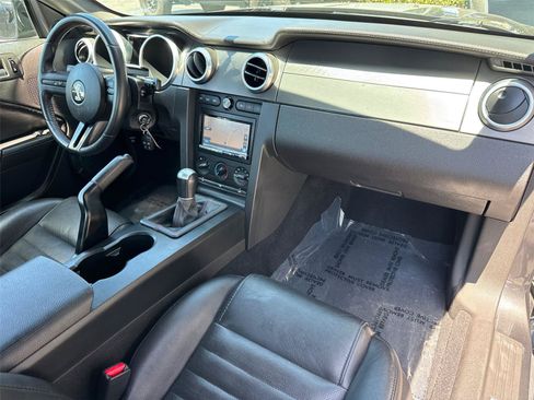 Used 2008 Ford Mustang Shelby GT500 RWD image 19