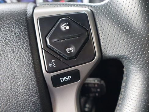 Used 2017 Toyota 4Runner SR5 Premium image 23