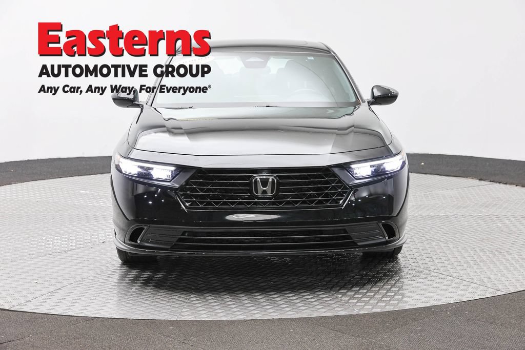 Used 2024 Honda Accord Sport image 3
