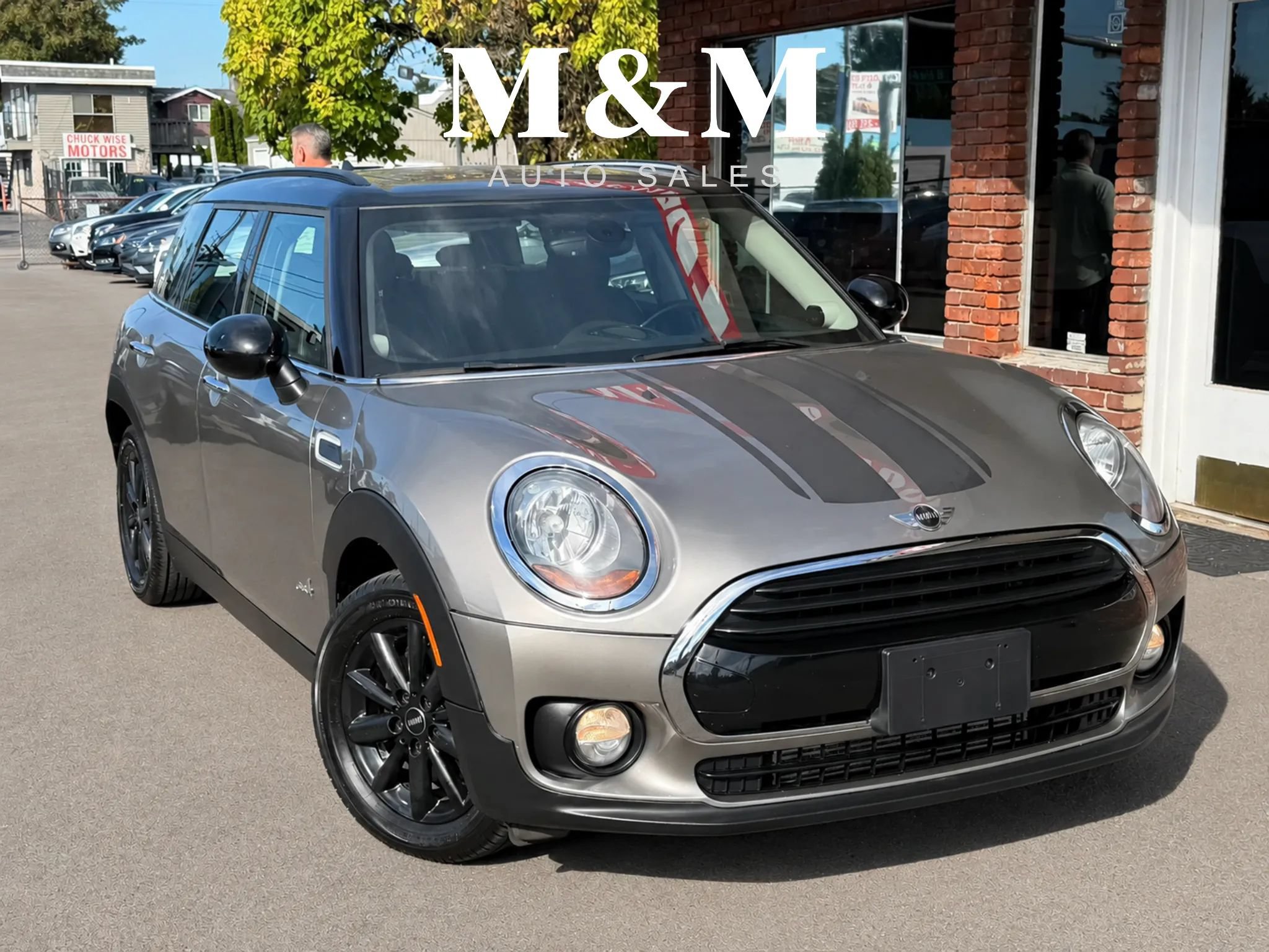 Used 2017 MINI Cooper Clubman ALL4 AWD/4WD image 1