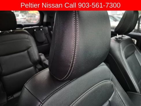 Used 2021 Ford Explorer Limited w/ Equipment Group 301A RWD image 14