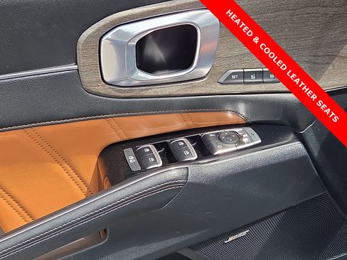 Used 2023 Kia Sorento SX Prestige AWD/4WD image 14