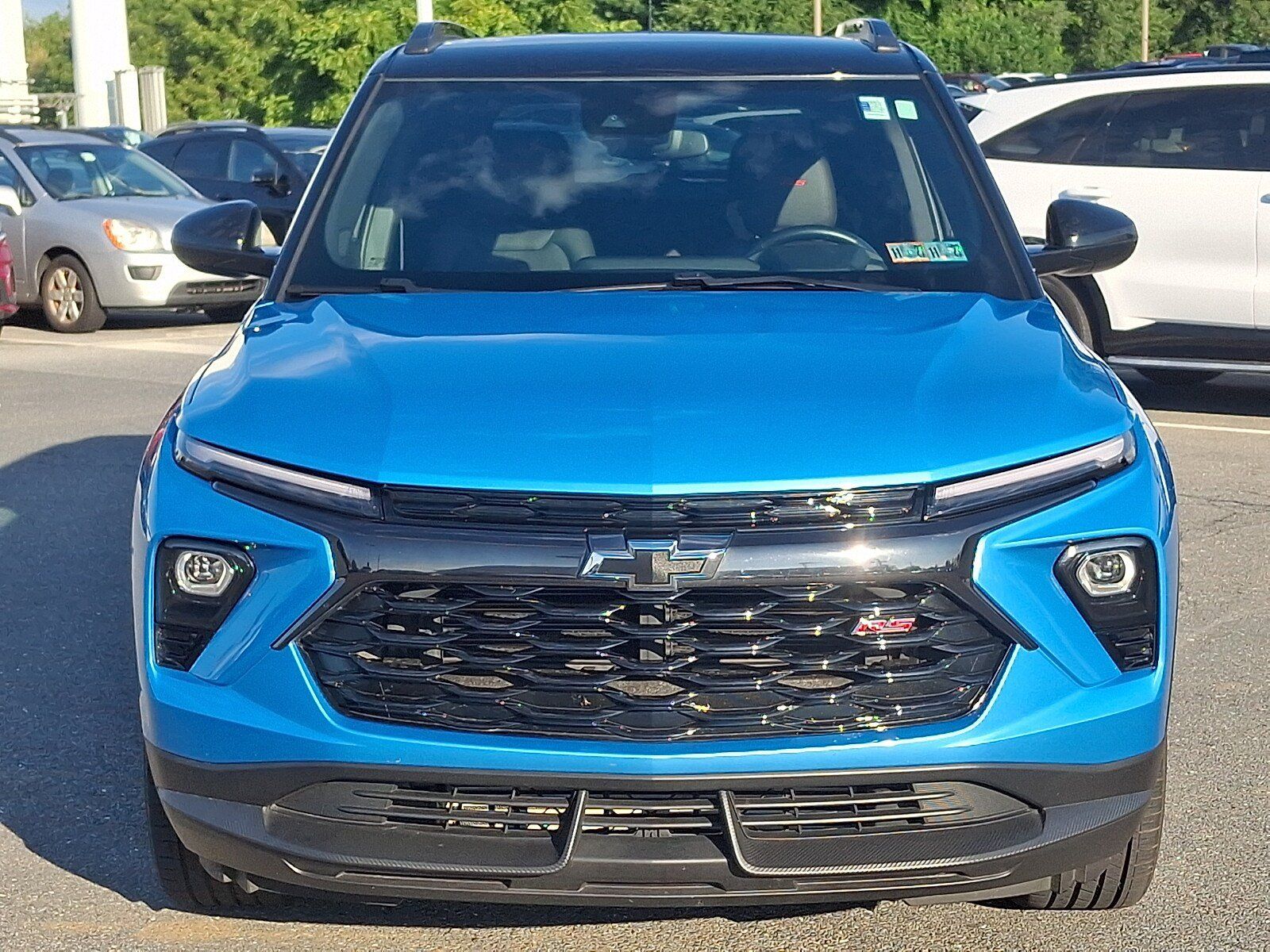 Used 2025 Chevrolet TrailBlazer RS AWD/4WD image 2